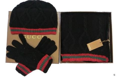 gucci gloves and scarf|More.